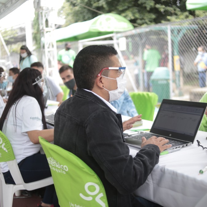 La Agencia de Empleo de Comfenalco Antioquia tiene más de 400 vacantes