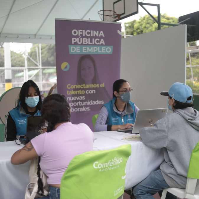 Jornada de Empleo: Comfenalco Antioquia y Emtelco brindará 100 oportunidades laborales