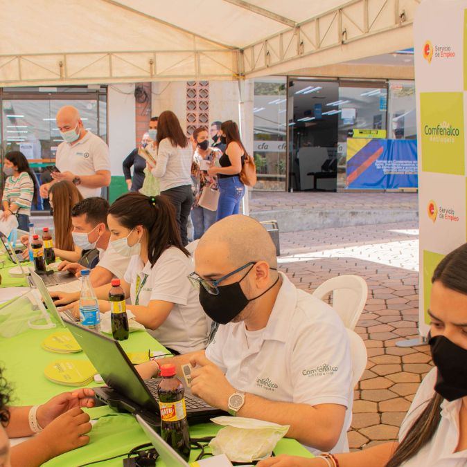 La Agencia de Empleo de Comfenalco Antioquia tiene más de 580 vacantes