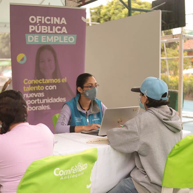 La Agencia de Empleo de Comfenalco Antioquia tiene más de 2.100 vacantes